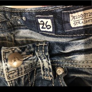 Miss Me Boyfriend Cut